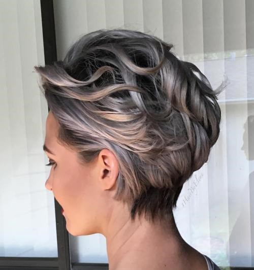 15 Short Haircut Ideas for Type 3 Curls